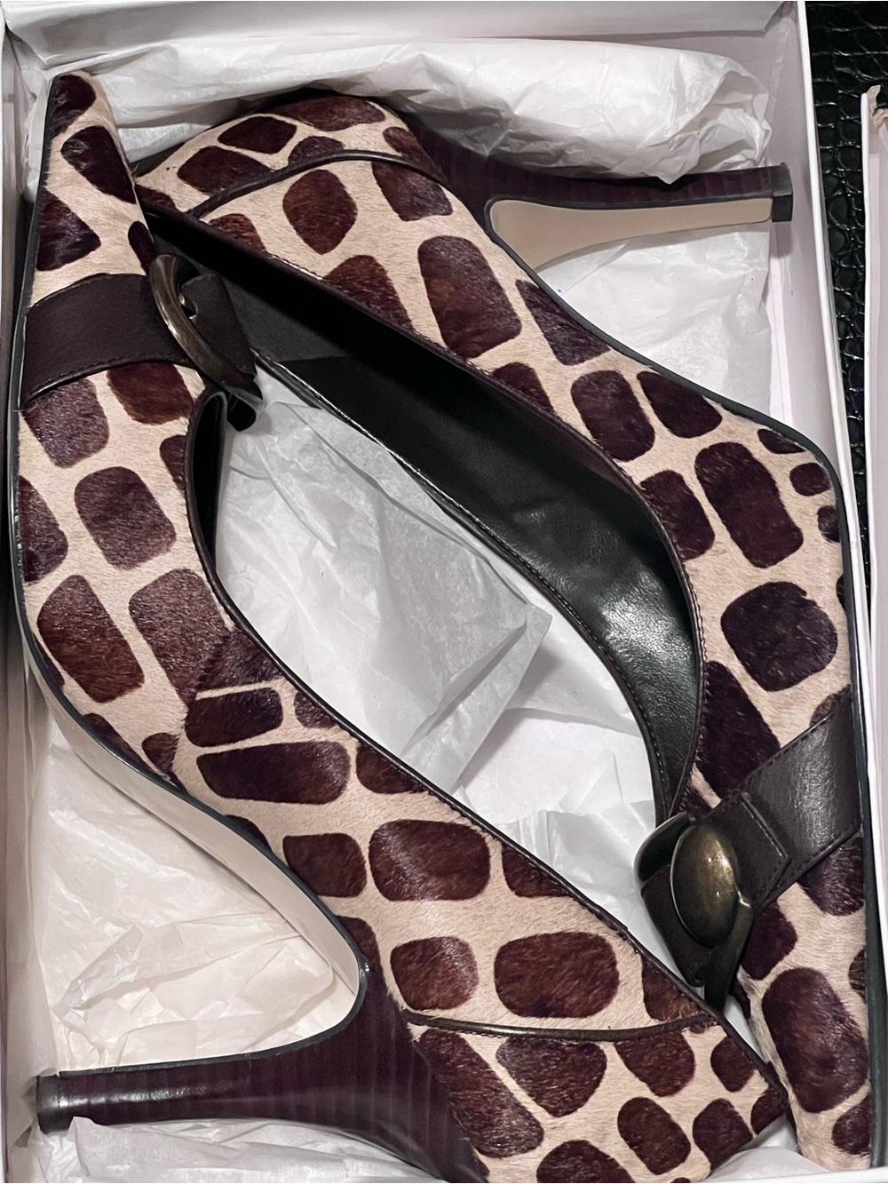Nine West White Shoe Box with Black Logo